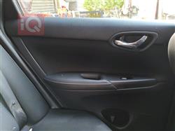 نیسان سێنترا